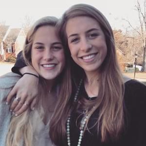 Meet your Posher, Leslie